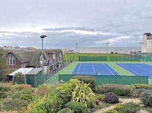 Photo 16- click for photo gallery